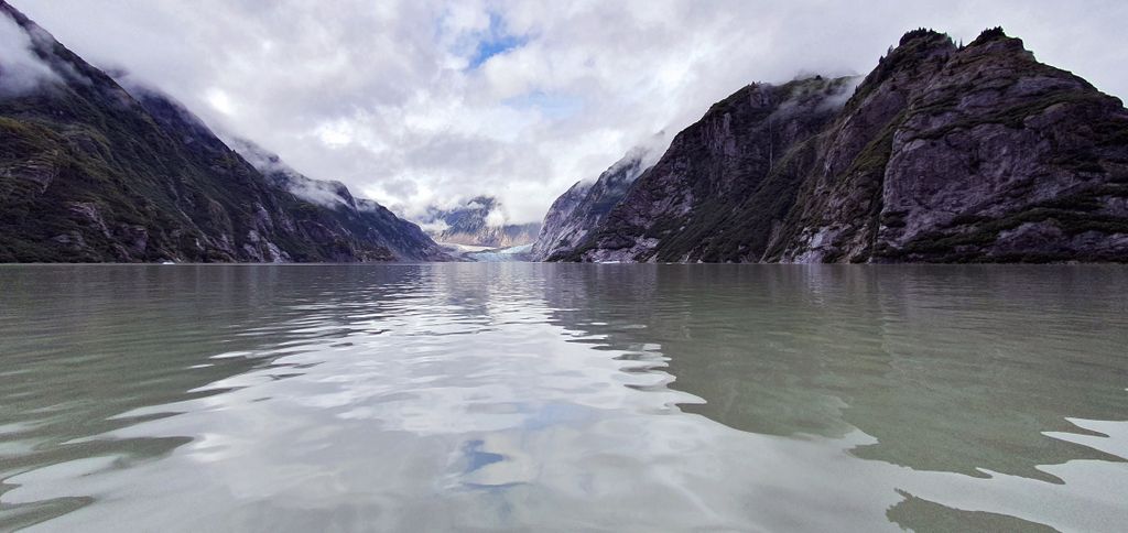 Blick auf den Shakes Glacier