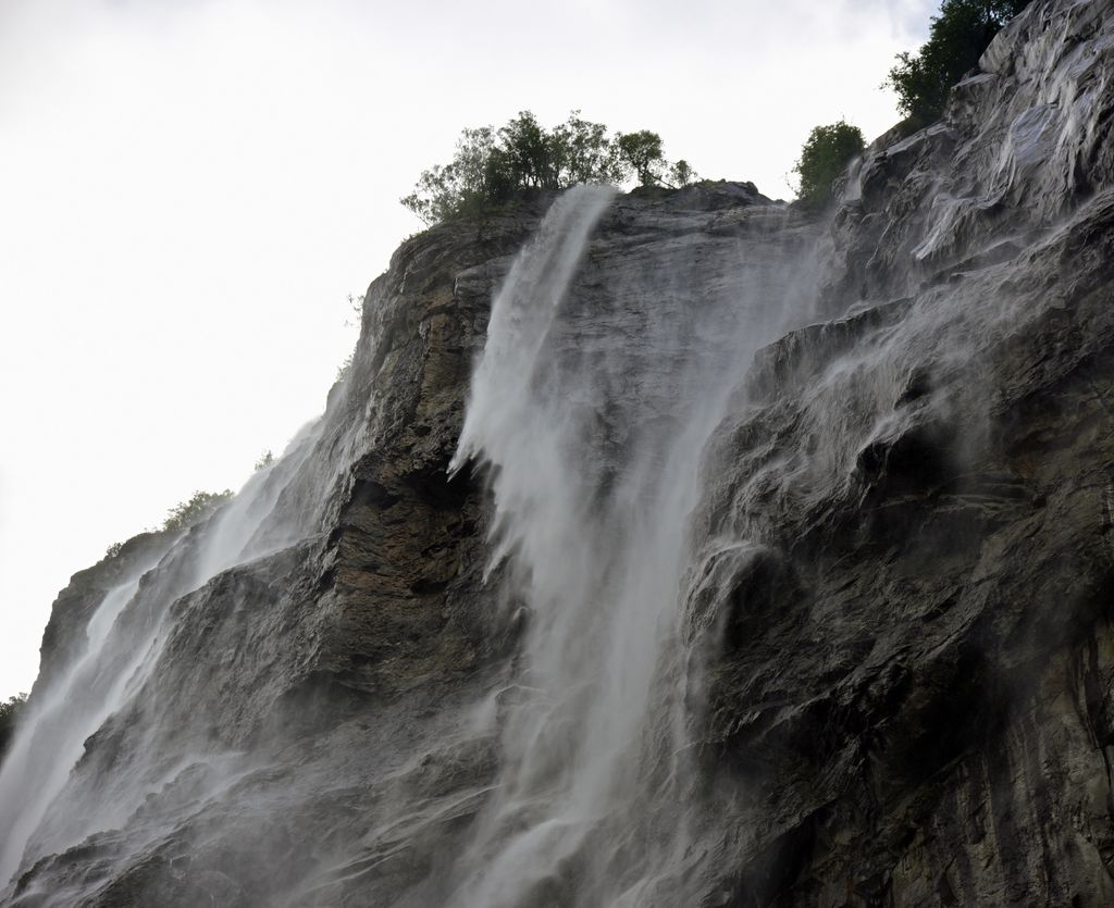 Die Sieben Schwestern im Geiranger-Fjord, Norwegen. Präsentiert à la Silversea