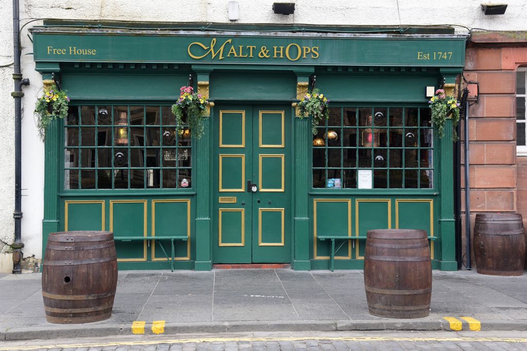 Malt & Hops Pub in Leith