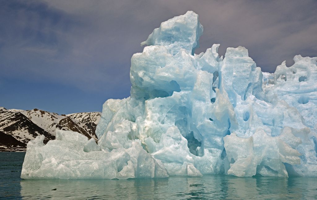 Unterwegs in der Gletscherwelt vom  Monacobreen und Seligerbreen, Spitzbergen