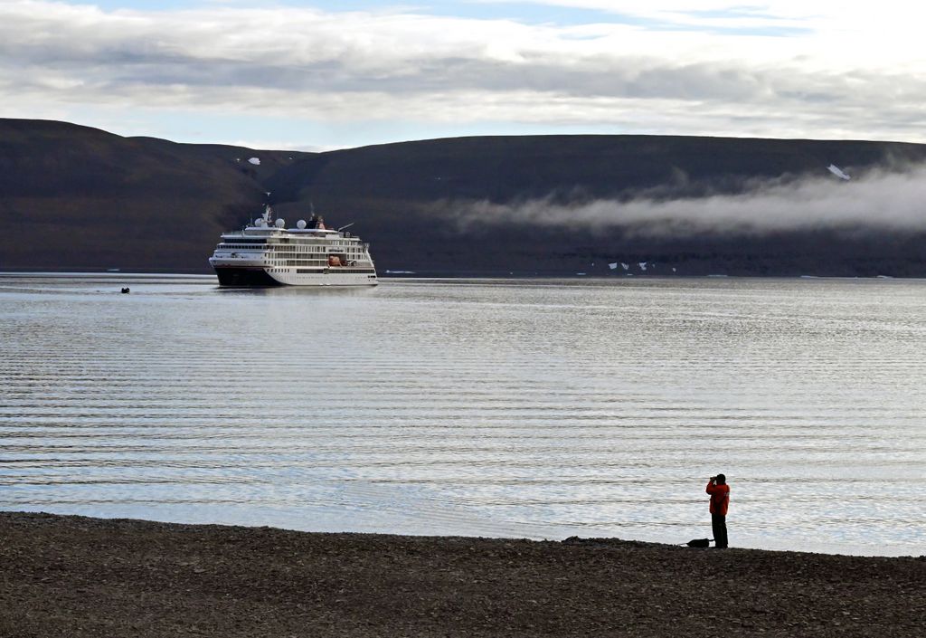 Die MS HANSEATIC inspiration bei Beechey Island