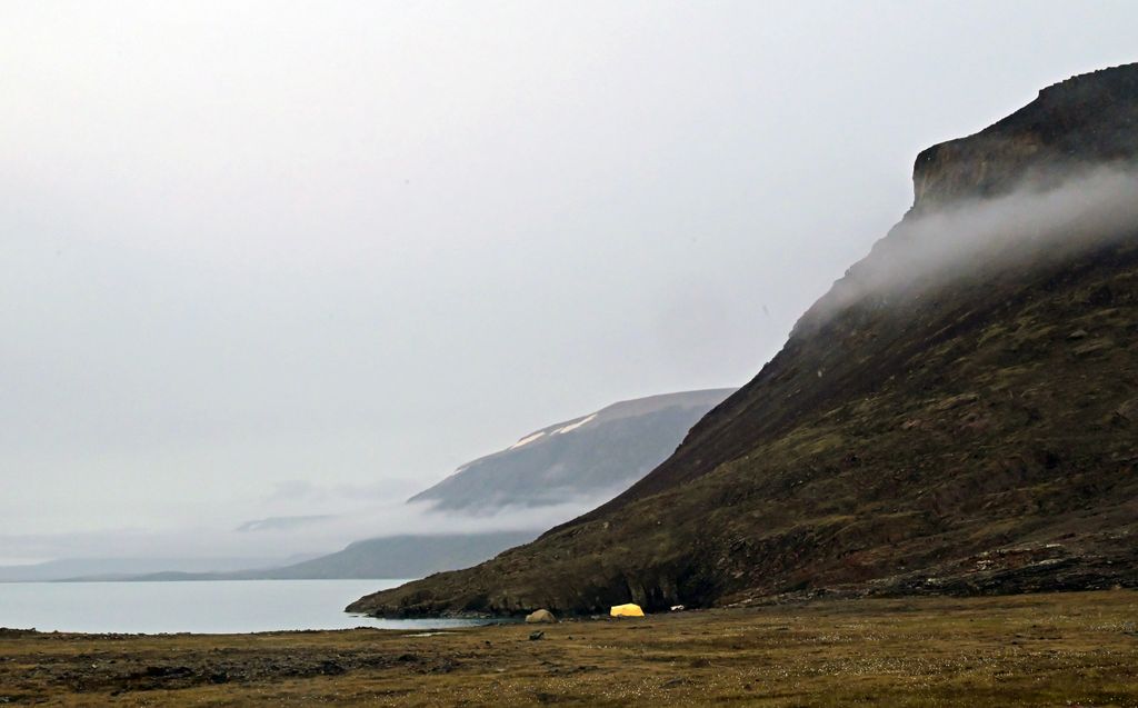 Zelten auf Dundas Harbour