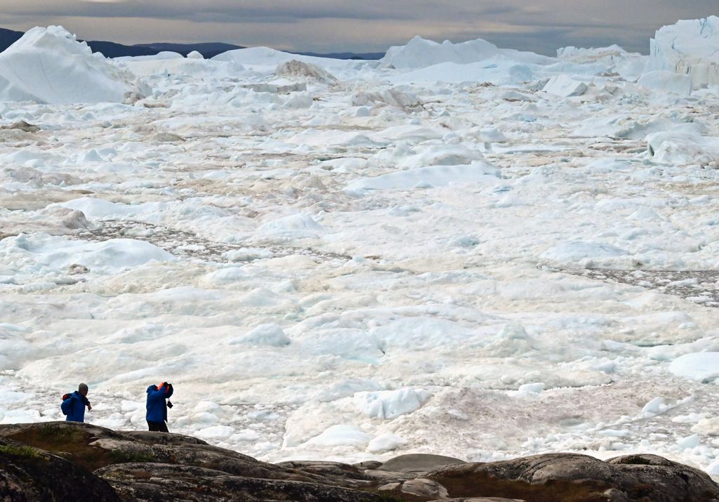 Besucher im Ilulissat-Eisfjord