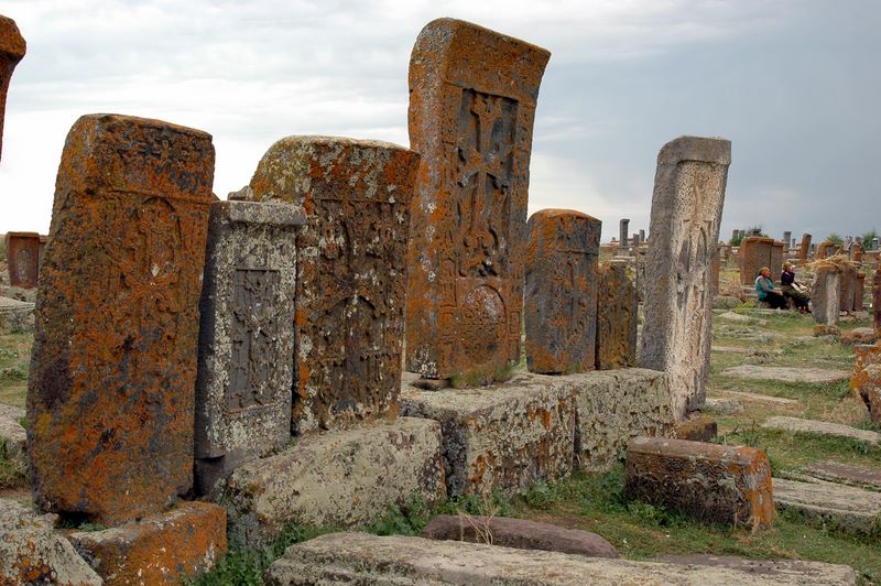 Ein alter armenischer Friedhof