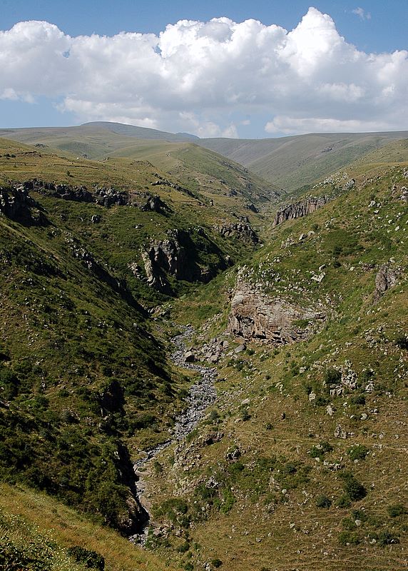 Eine Schlucht bei Saghmosavank