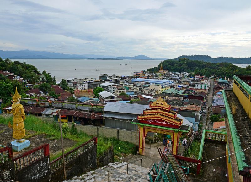 Pyi Taw Aye Pagode / Kawthaung