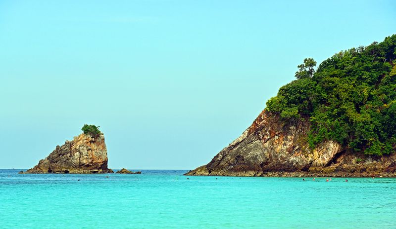 Shark Island / Myanmar