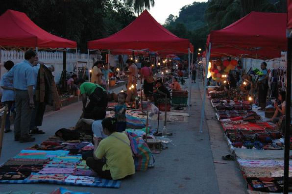 Nachtmarkt in Luang Prabang