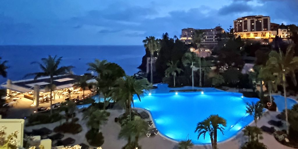 Blick auf das Hotel Pestana Carlton in Funchal