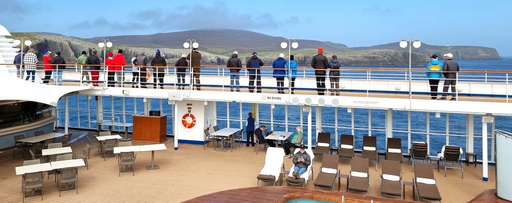 Fair-Isle-Watching