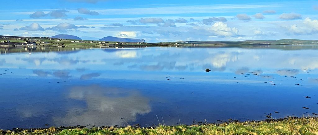 Die Landschaft der Insel Mainland in Orkney