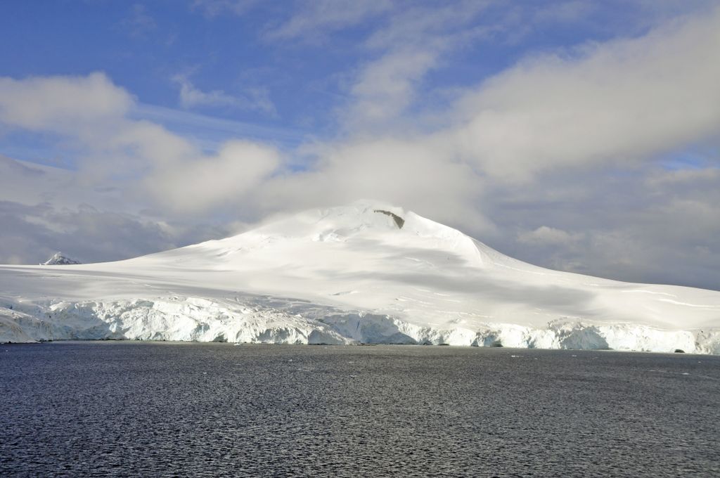 Mit der MS Delphin nach Falkland und in die Antarktis