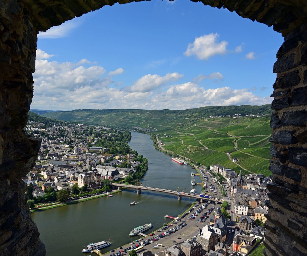 Blick von der Burg auf Bernkastel-Kues