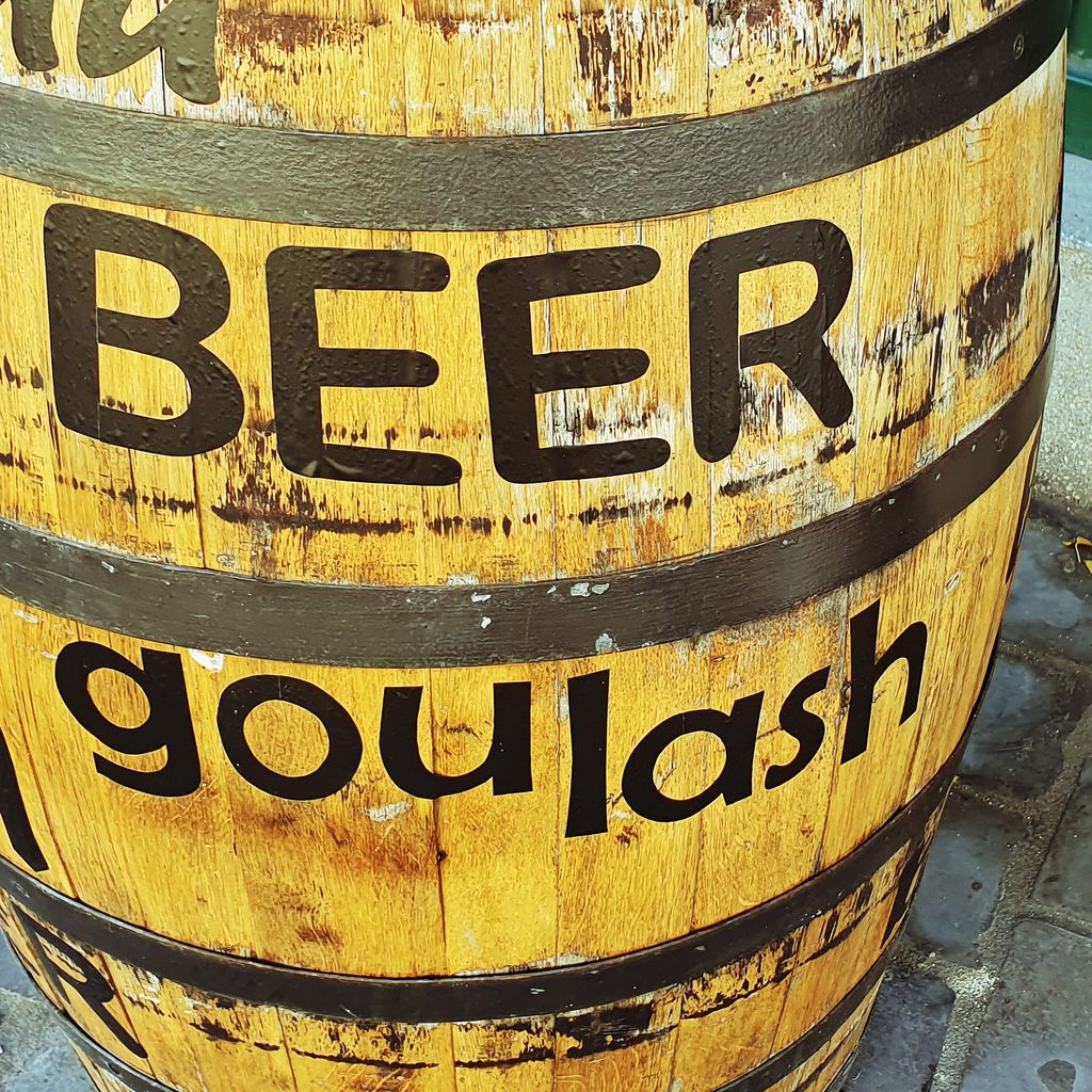 Bier und Fleisch in Budapest