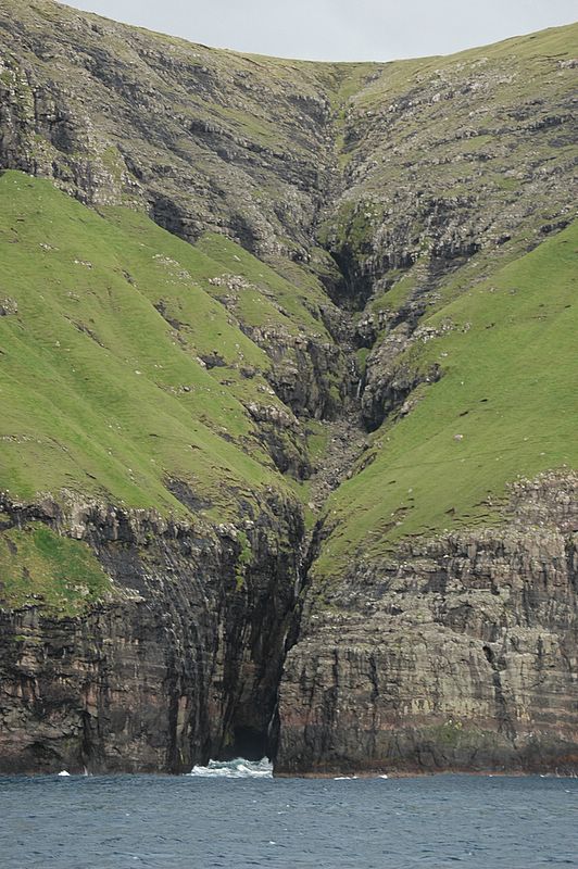 Kreuzfahrt durch Vestmannaeyjar