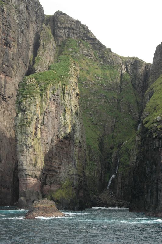 Kreuzfahrt durch Vestmannaeyjar