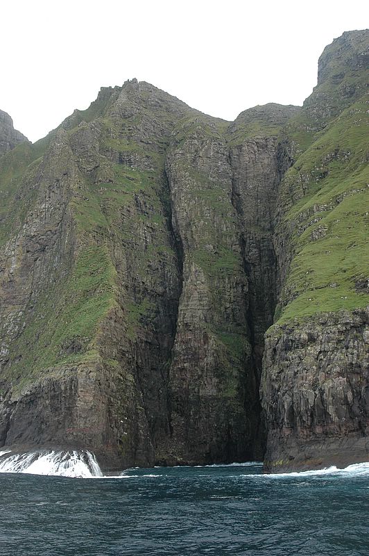 Kreuzfahrt durch Vestmannaeyjar