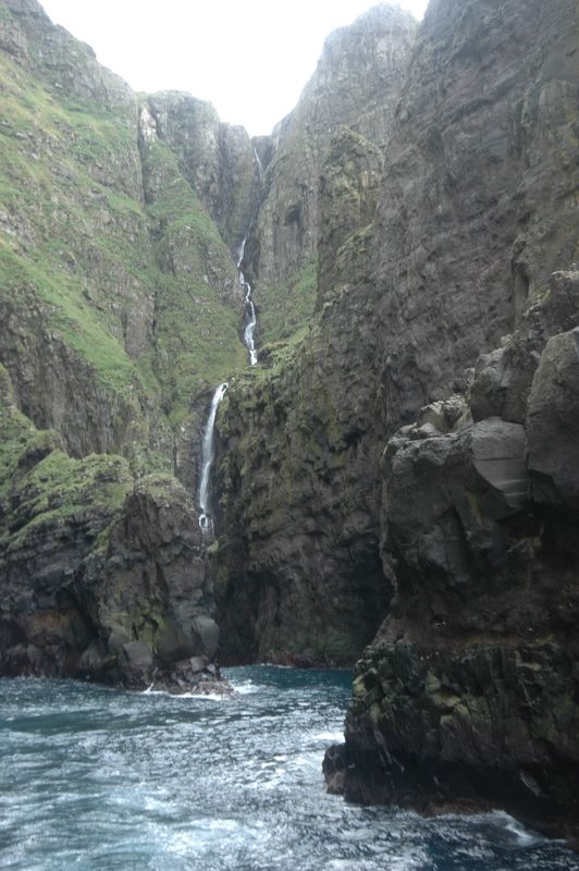 Kreuzfahrt durch Vestmannaeyjar