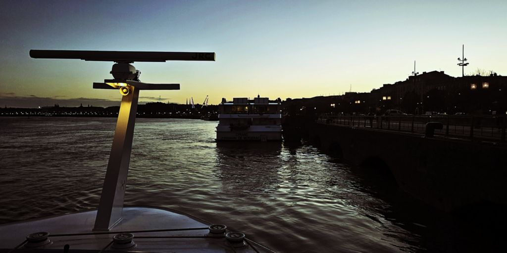 Am Abend auf der AmaDolce in Bordeaux