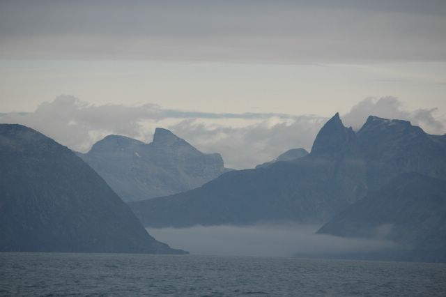 Kreuzen durch den Fjord