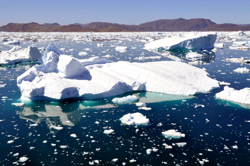 Eisberge vor Narsaq, Grönland