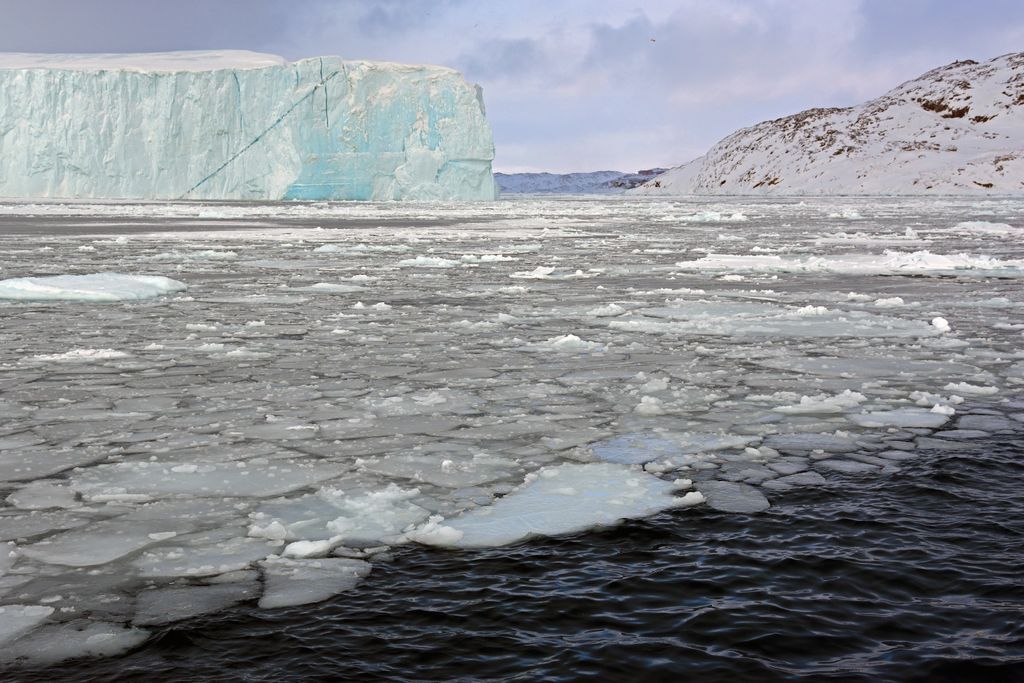 Icefjord_ilulissat_boat_23.jpg
