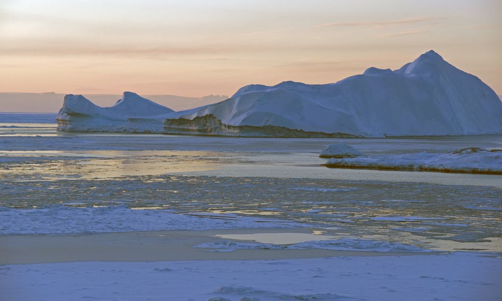 Icefjord_ilulissat_boat_28.jpg