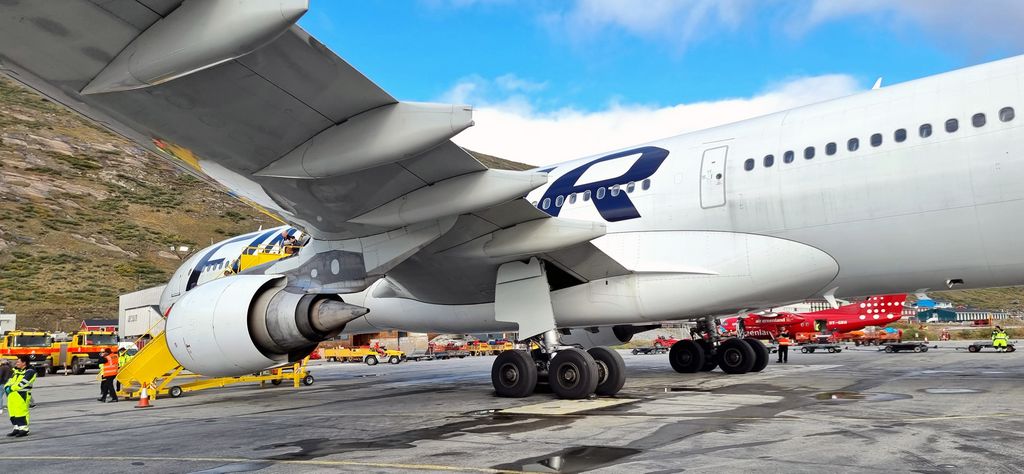 Nach der Landung der Finnair auf dem Flughafen von Kangerlussuaq