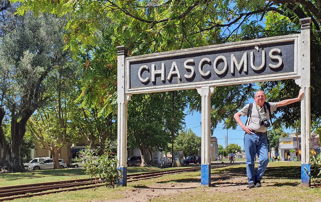 Der alte Zinni am Bahnhof von Chascomús