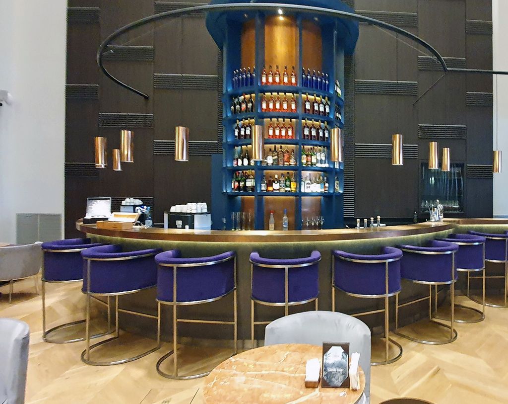 Die Bar des Grand Brizo La Plata