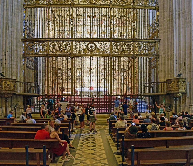 Der Hochaltar in der Kathedrale von Sevilla