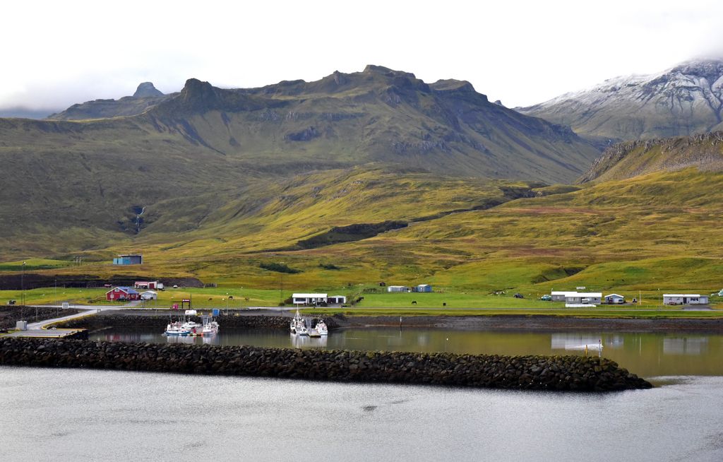 Am Hafen von Grundarfjörður