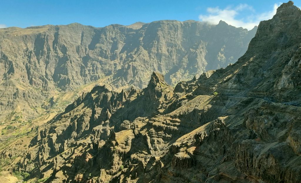 Die bizarre Landschaft auf Santo Antão, Kapverden