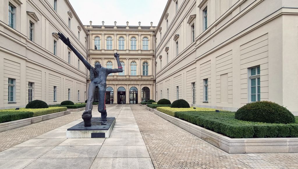 Der Jahrhundertschritt im Museum Barberini in Potsdam