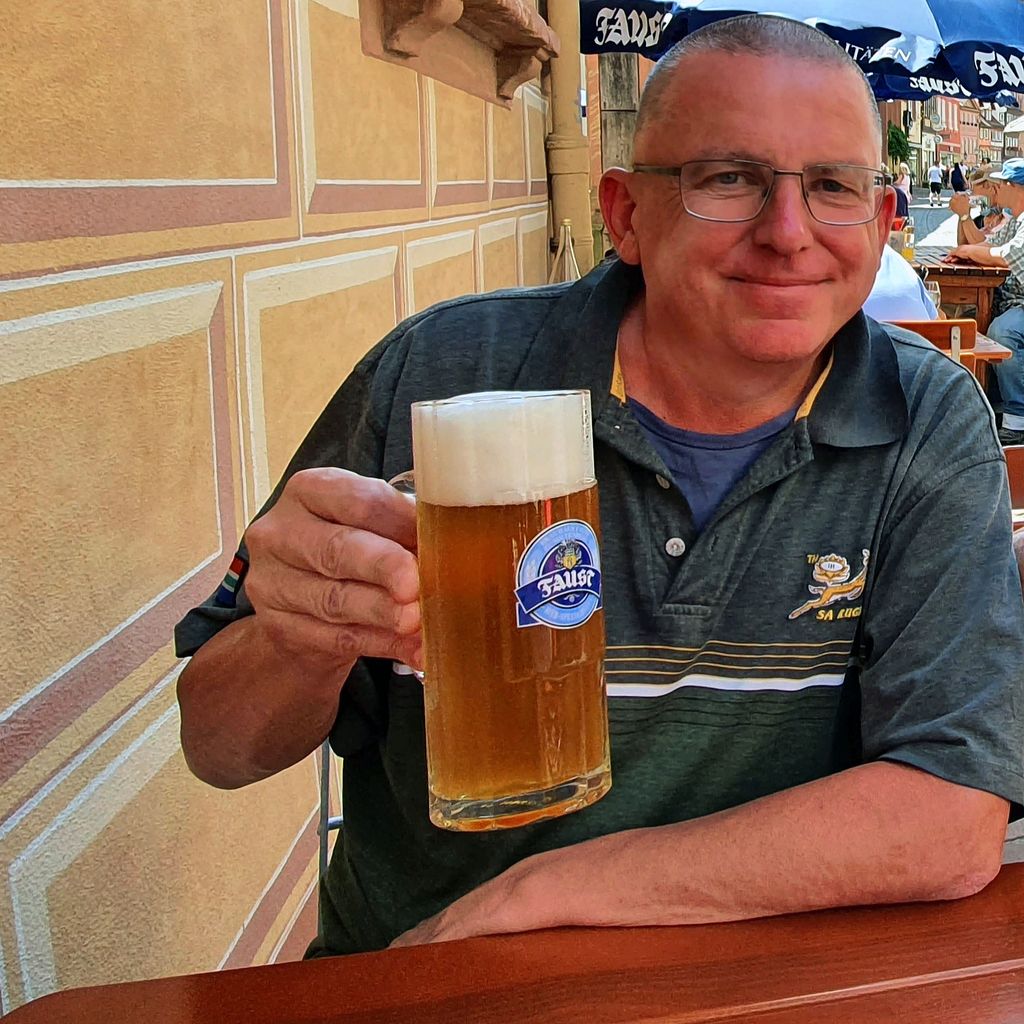 Zinnis Prost auf das Gasthaus „Zum Riesen“