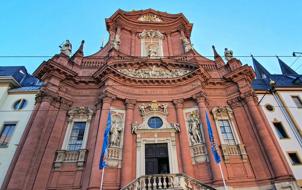 Das Stift Neumünster in Würzburg