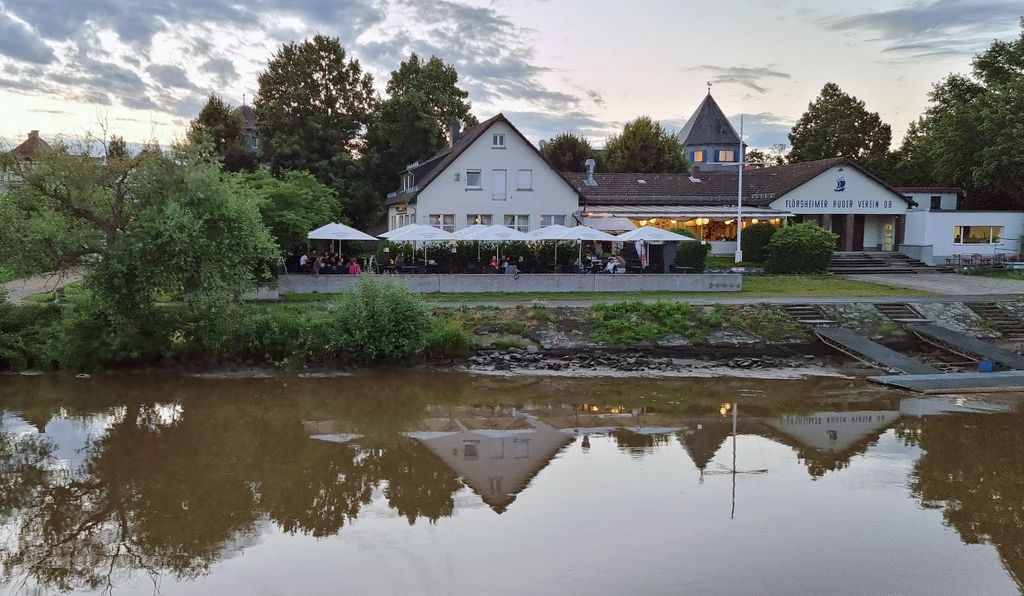 Der Flörsheimer Ruder-Verein und das Restaurant Bootshaus