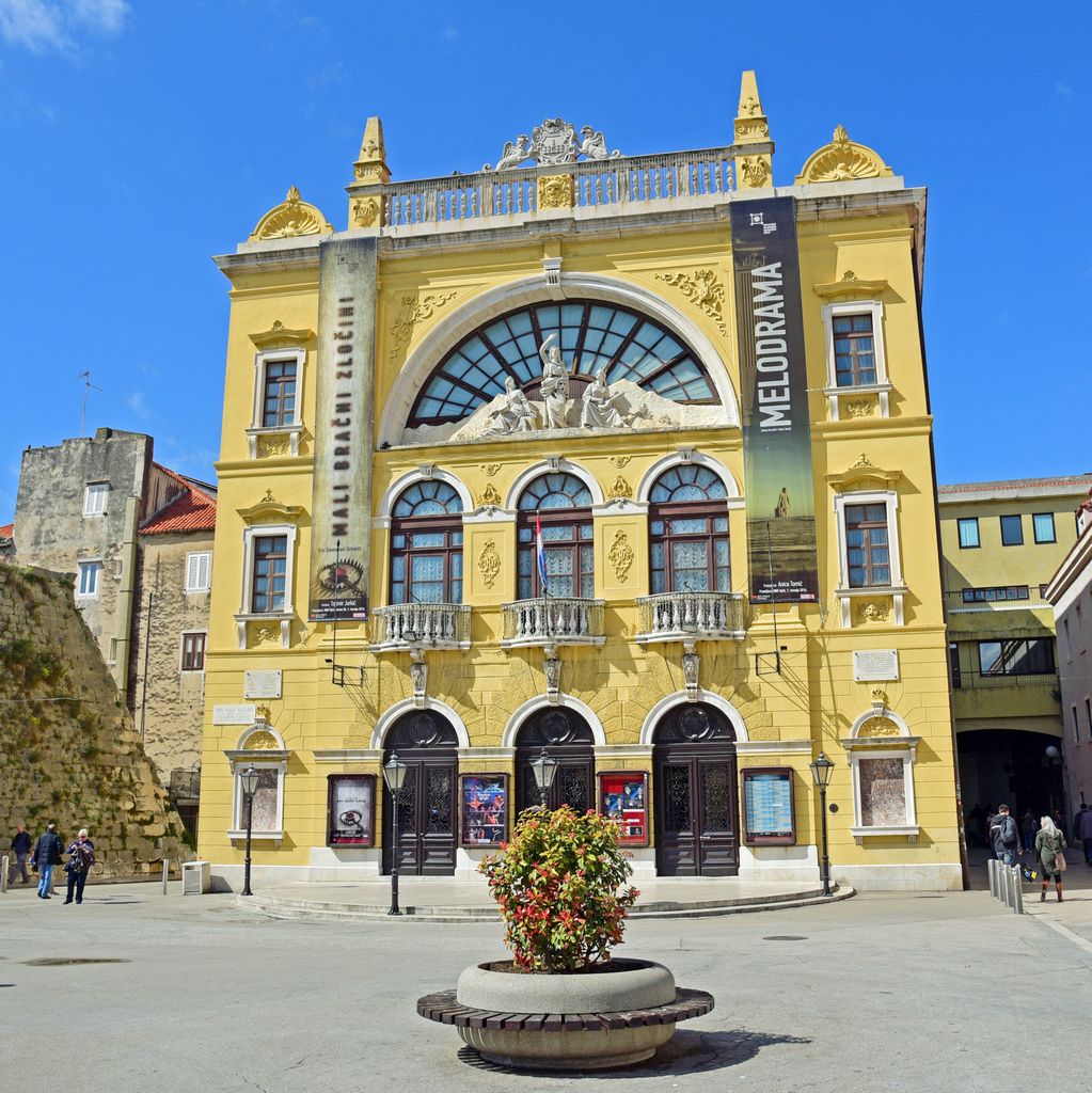Bild: Das Kroatische Nationaltheater in Split