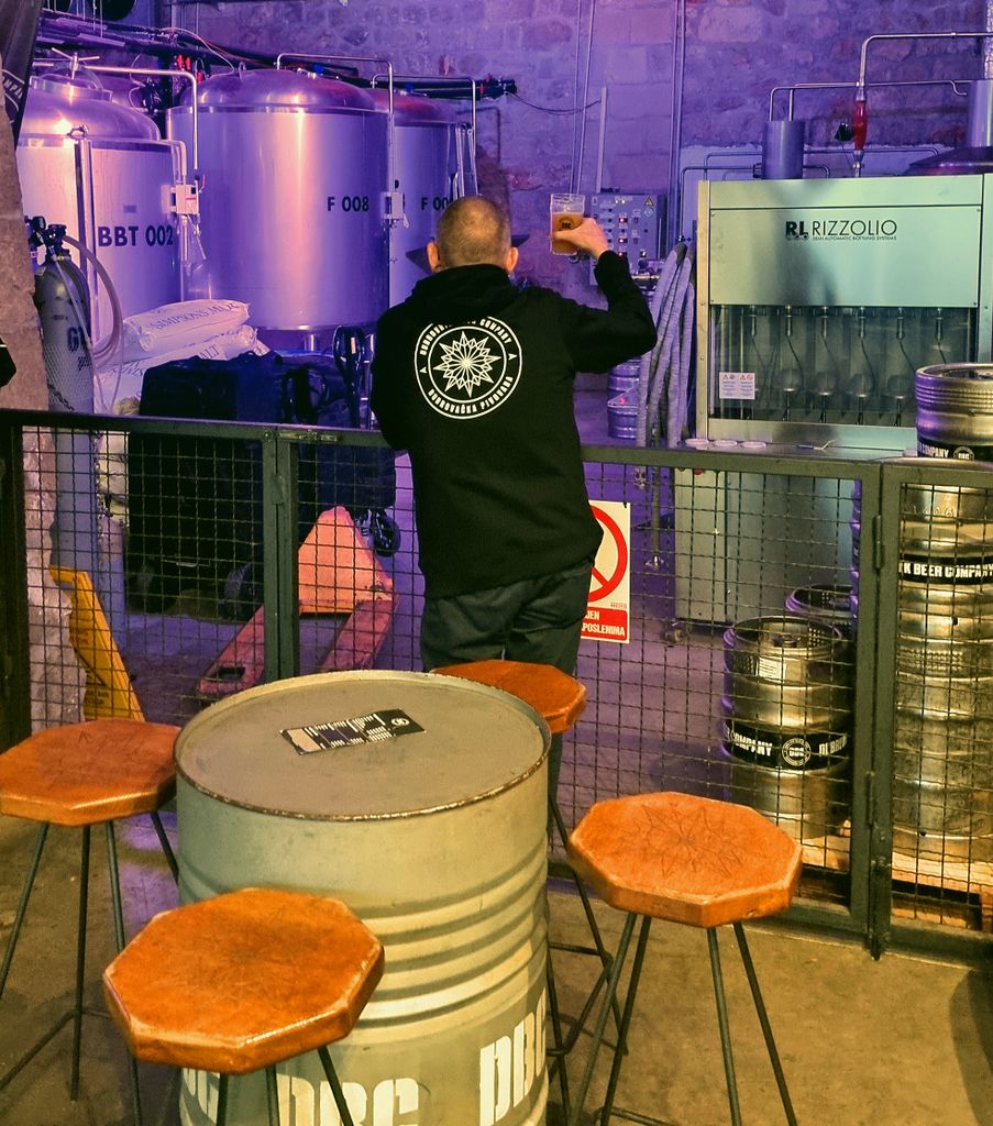 Zinnis Andenken von der <i>Dubrovnik Beer Company</i> in Dubrovnik