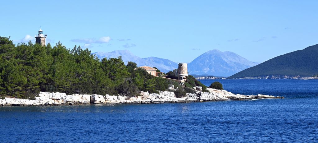 Zwei Leuchttürme auf Kefalonia