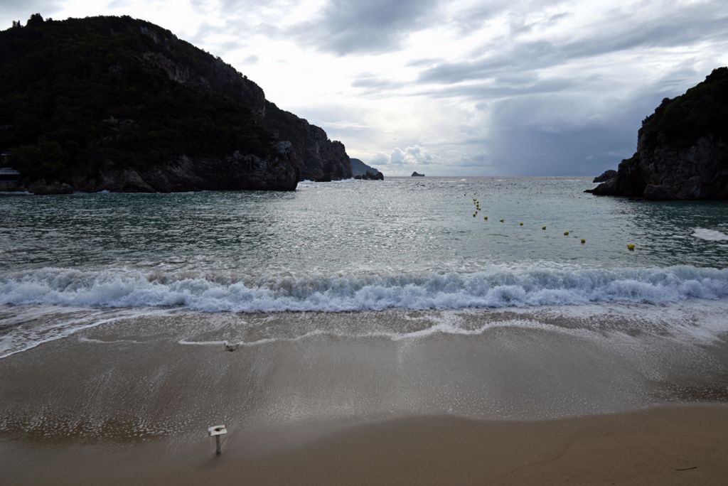 Der Agios Petros Strand auf Korfu