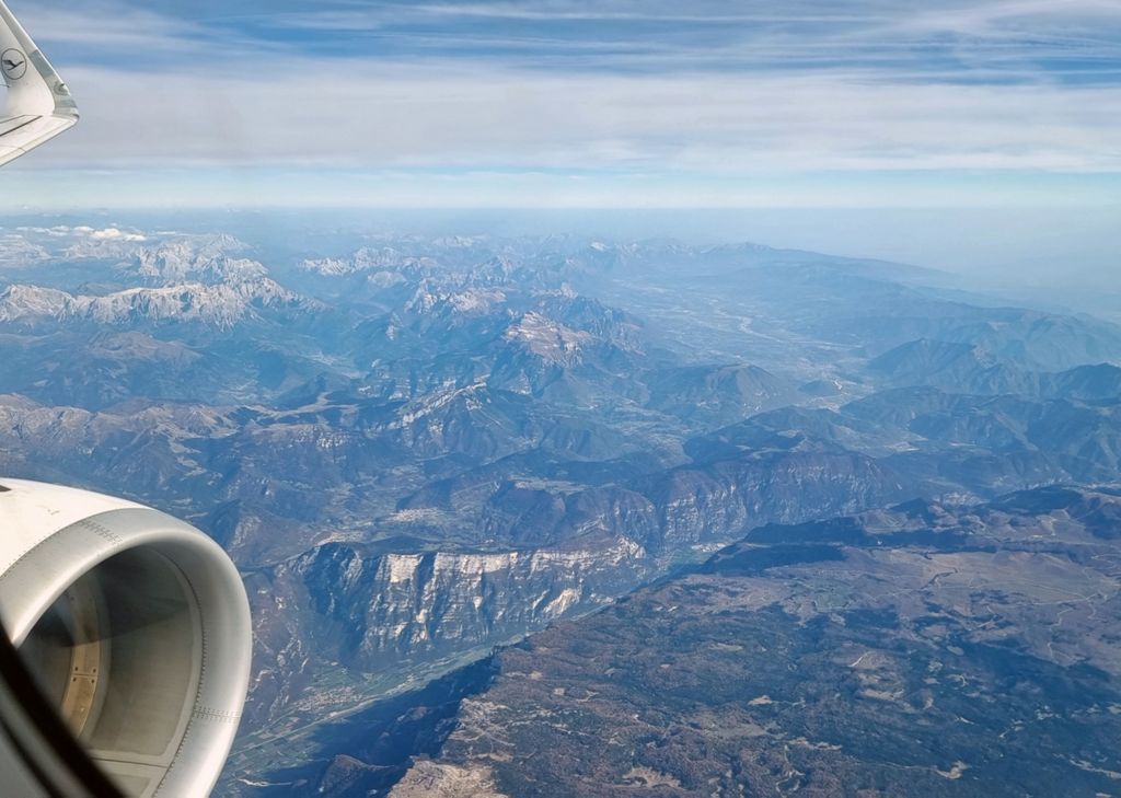 Ausblick auf die Bergwelt der Alpen