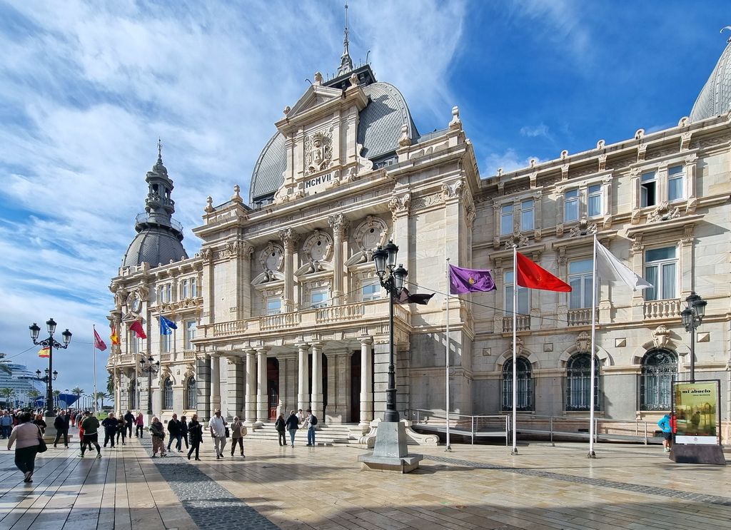 Das Rathaus von Cartagena in Spanien