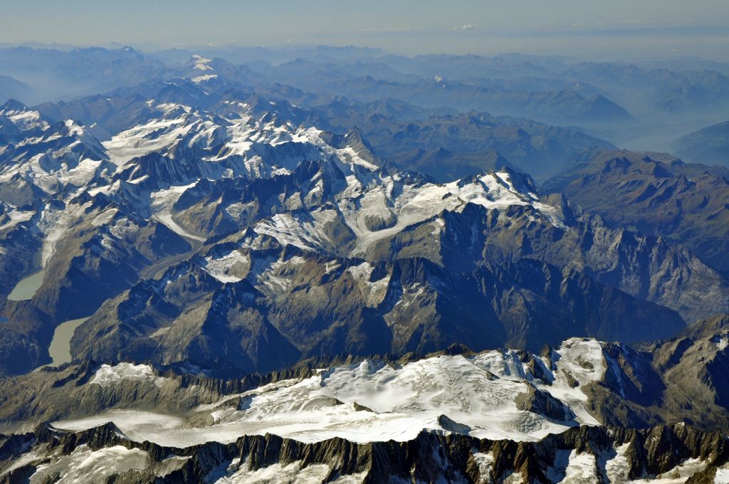 Flug über die Alpen