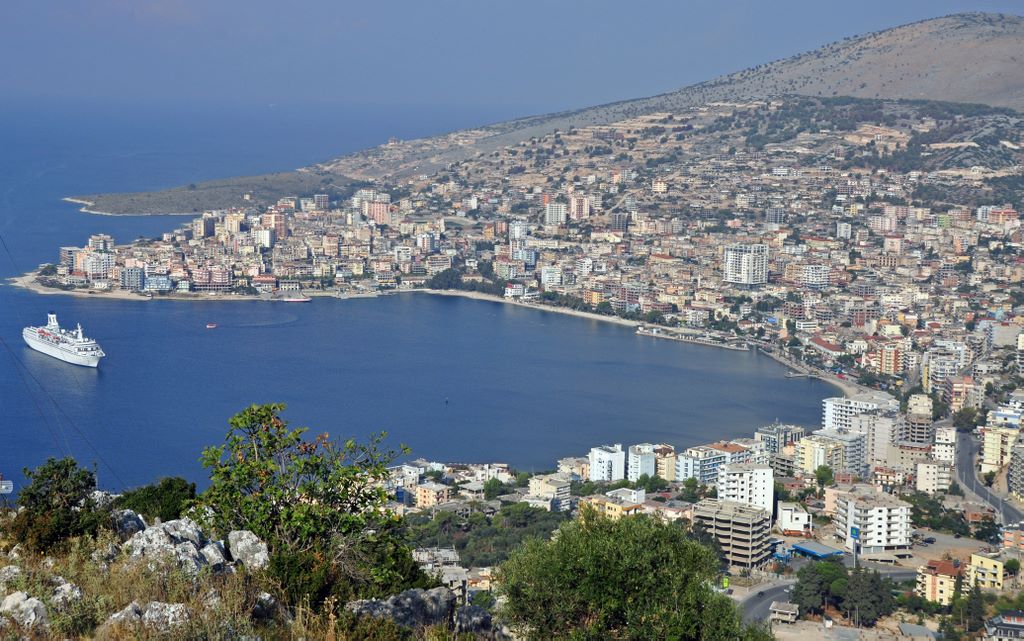 Blick auf Sarandë, Albanien