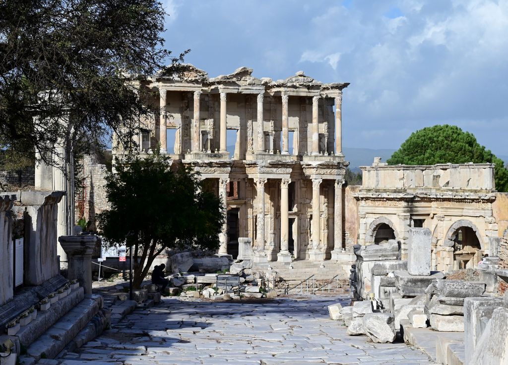 Die Celsus-Bibliothek in Ephesus