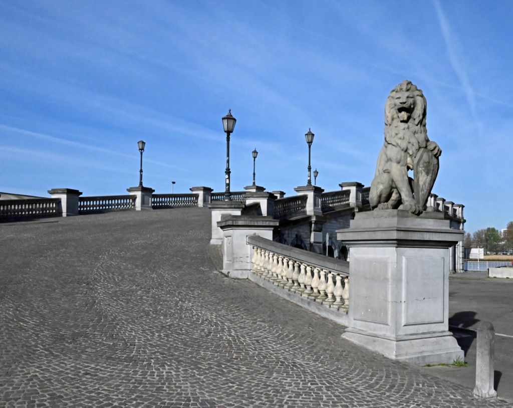 Zugang zur Burg von Antwerpen / Belgien