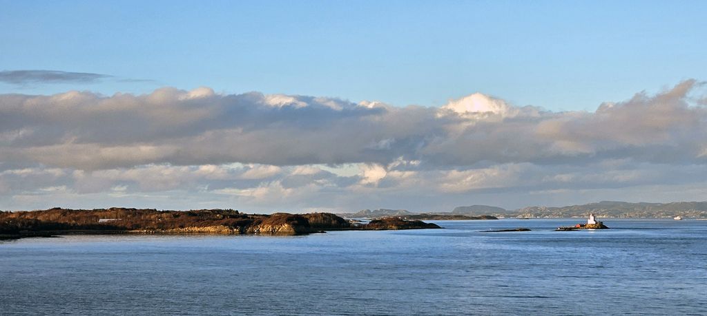Entlang der Küste von Norwegen entlang mit der HANSEATIC nature