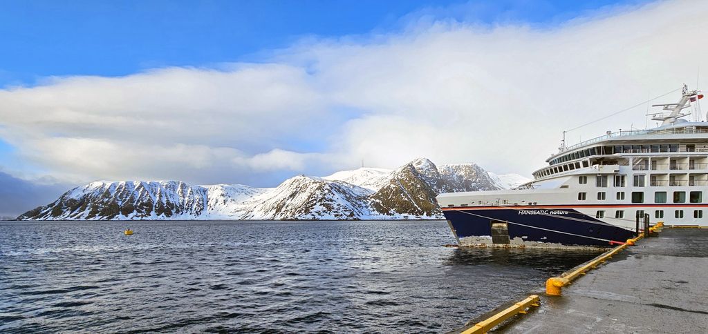 Die HANSEATIC nature in Honningsvåg