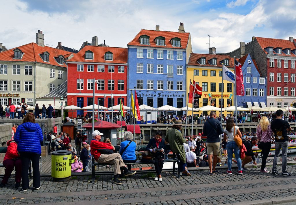 Die Sonnenseite vom Nyhavn / Kopenhagen